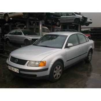 volkswagen passat berlina (3b2) del año 1999
