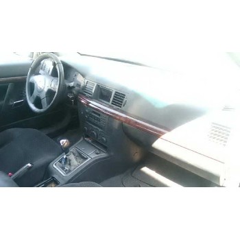 opel vectra c berlina del año 2003