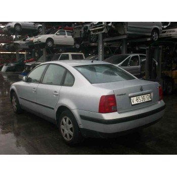 volkswagen passat berlina (3b2) del año 1999