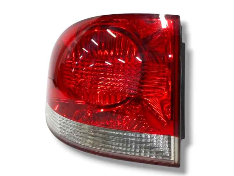 Recambio de piloto trasero izquierdo para volkswagen touareg (7la) 5.0 v10 tdi cat (ayh) referencia OEM IAM 28259002 Recambio de piloto trasero izquierdo para volkswagen touareg (7la) 5.0 v10 tdi cat (ayh) referencia OEM IAM 28259002