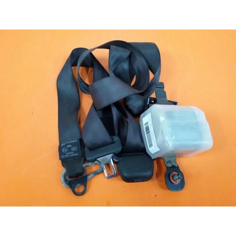 Recambio de cinturon seguridad trasero derecho para hyundai h 1 starex h 1 starex td referencia OEM IAM 898204A250 TERCERA FILA 
