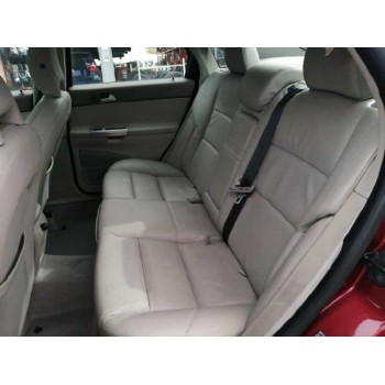 volvo s40 berlina del año 2004