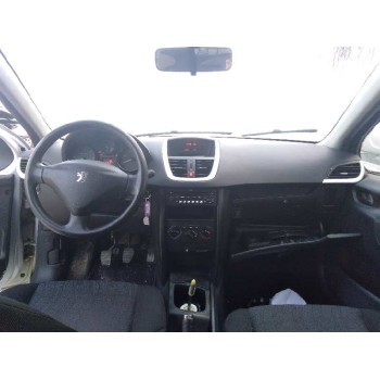 peugeot 207 del año 2006