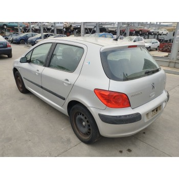 peugeot 307 berlina (s2) del año 2005