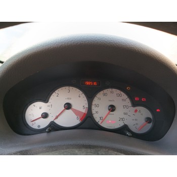 peugeot 206 berlina del año 2004