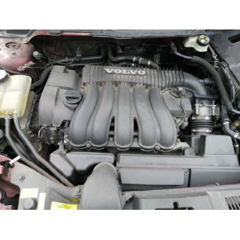 volvo s40 berlina del año 2004