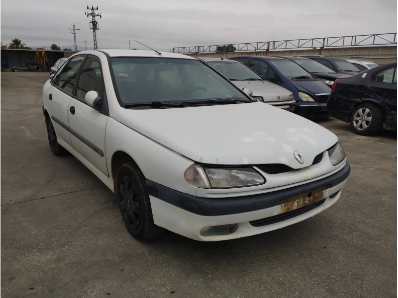 RENAULT LAGUNA (B56)