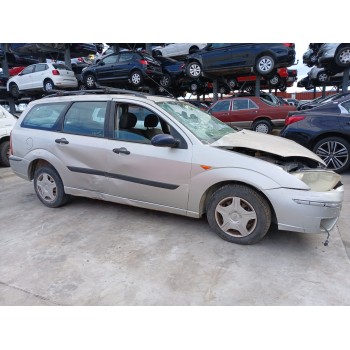 ford focus turnier (cak) del año 2004