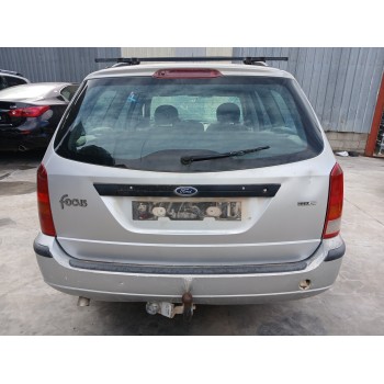 ford focus turnier (cak) del año 2004
