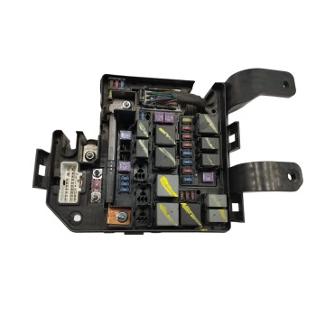 Recambio de caja reles / fusibles para kia sorento 2.0 crdi referencia OEM IAM 912212P055  