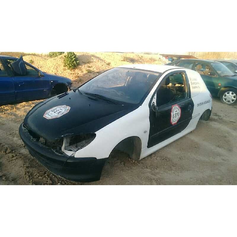 PEUGEOT 206 BERLINA