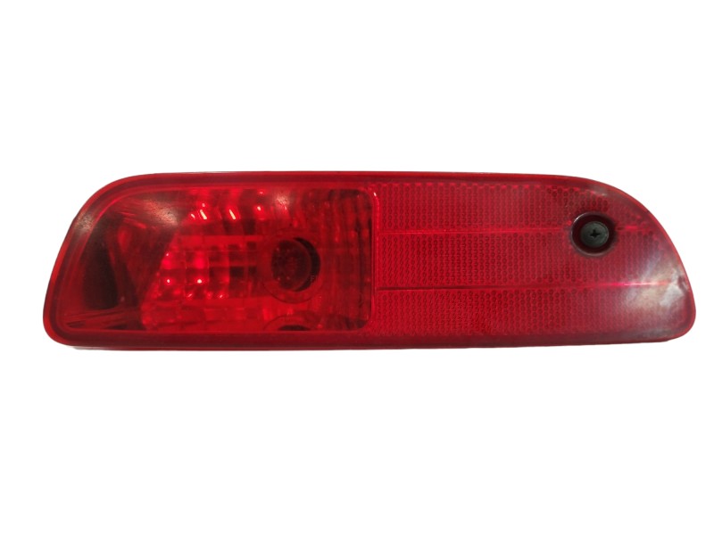 Recambio de piloto trasero derecho paragolpes para kia sorento 2.0 crdi referencia OEM IAM 924062P3  