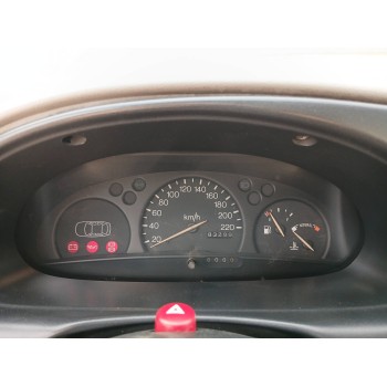 ford fiesta berlina del año 1997