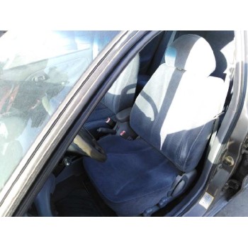 hyundai lantra berlina (rd) del año 1999