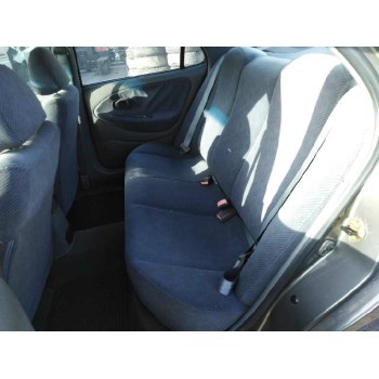 hyundai lantra berlina (rd) del año 1999