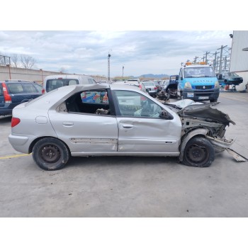 citroën xsara berlina del año 2000