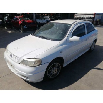 opel astra g berlina del año 2003