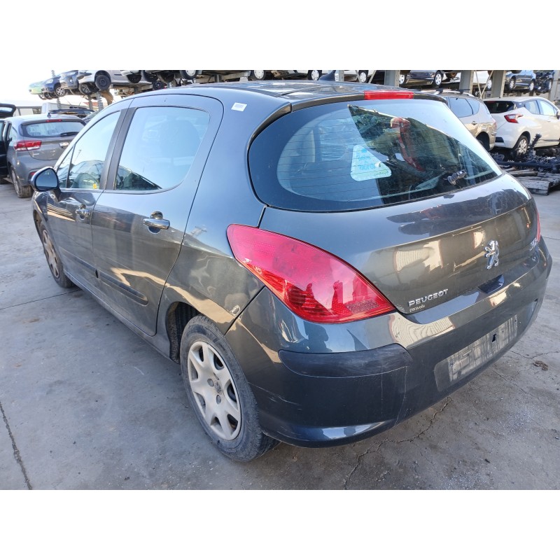 PARAGOLPES DELANTERO