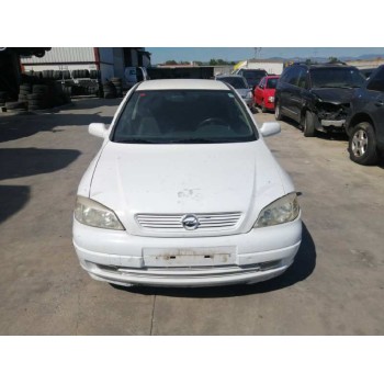 opel astra g berlina del año 2003