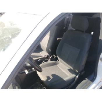 opel astra g berlina del año 2003