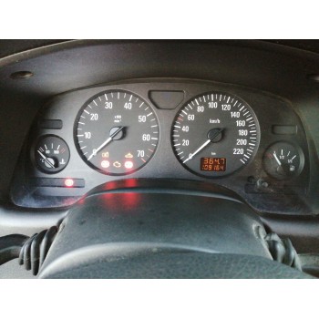 opel astra g berlina del año 2002