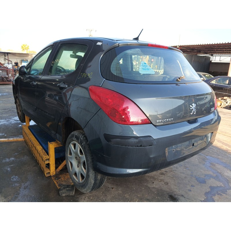 PARAGOLPES DELANTERO