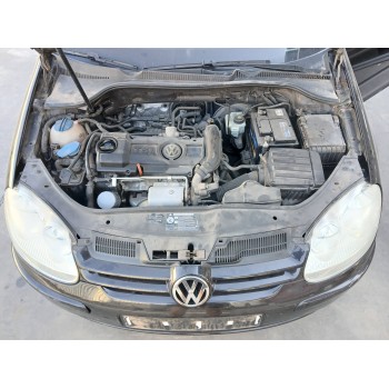 volkswagen golf v berlina (1k1) del año 2008