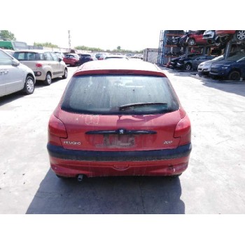 peugeot 206 berlina del año 2001