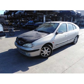 renault megane i fase 2 berlina (ba0) del año 2000