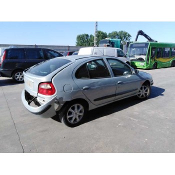 renault megane i fase 2 berlina (ba0) del año 2000