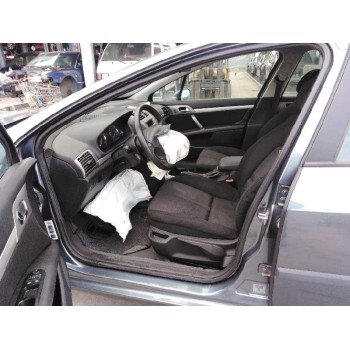 peugeot 407 del año 2004