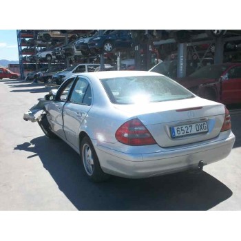 mercedes-benz clase e (w211) berlina del año 2002