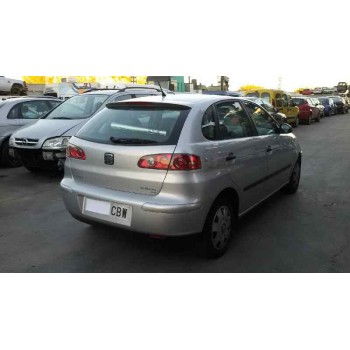 seat ibiza (6l1) del año 2002