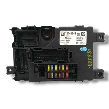 CAJA RELES / FUSIBLES 13142241 