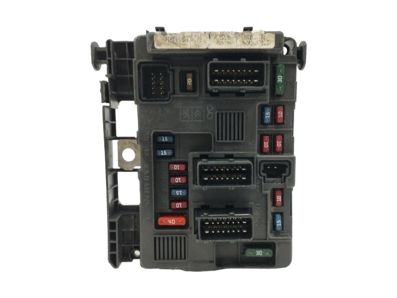 Recambio de caja reles / fusibles para citroën c5 berlina 2.0 hdi referencia OEM IAM   
