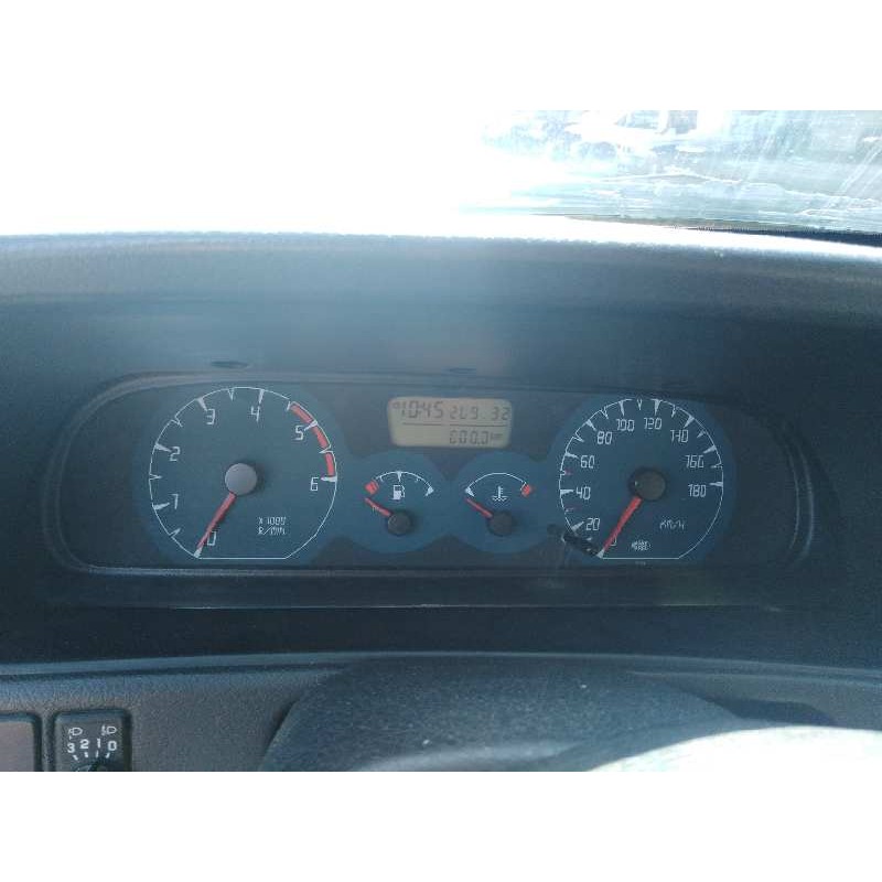 NISSAN TERRANO II (R20) 2001