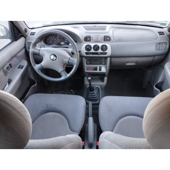 nissan micra (k11) del año 2002