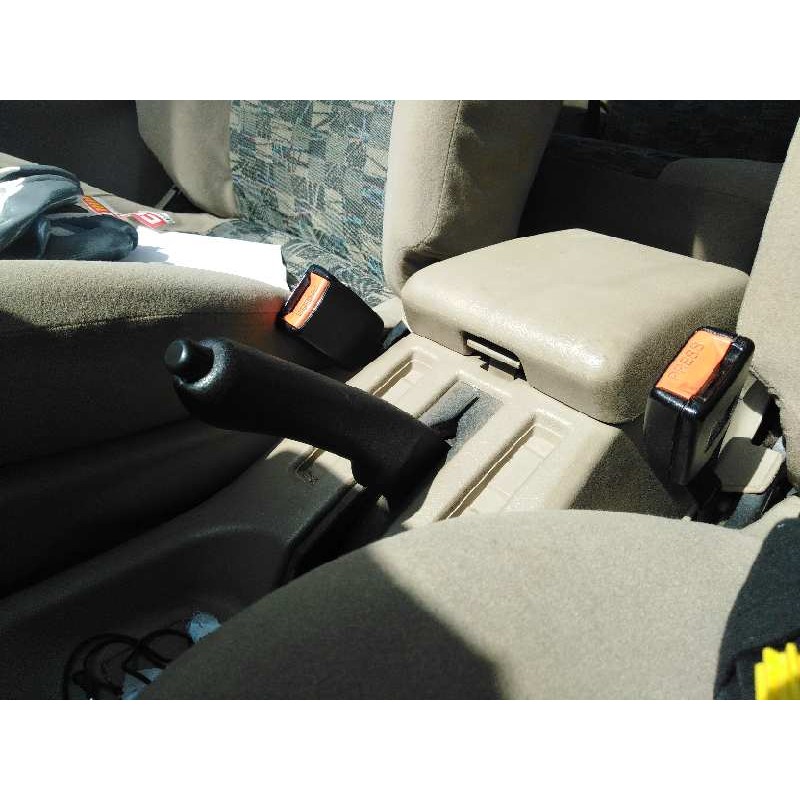 NISSAN TERRANO II (R20) 2001