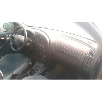 citroën xsara berlina del año 2001