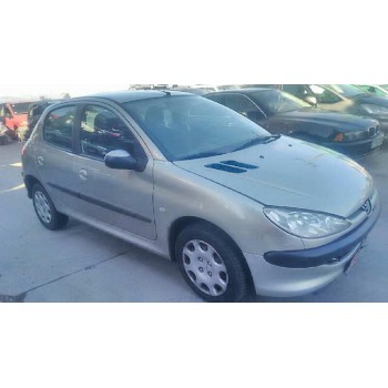 peugeot 206 berlina del año 2004