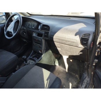 opel zafira a del año 2004