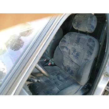 citroën xsara berlina del año 2002