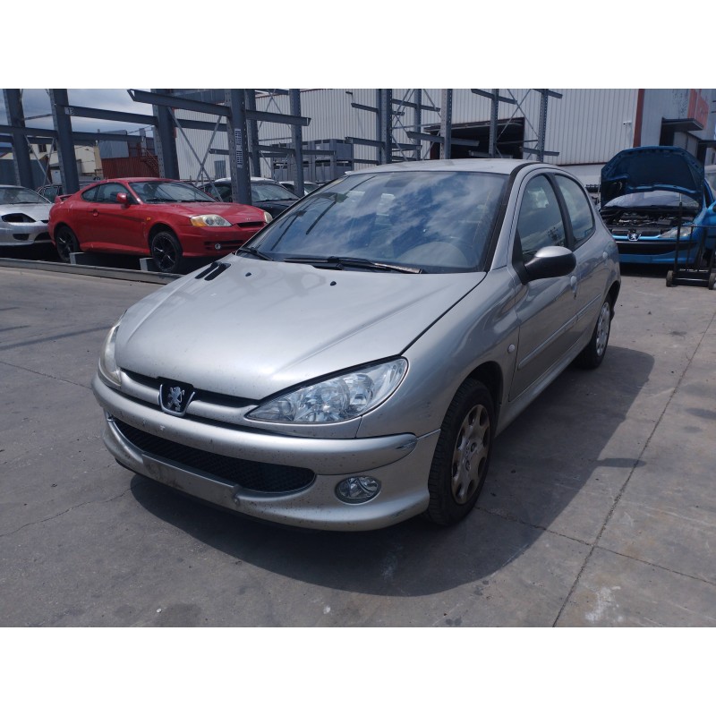 peugeot 206 berlina del año 2004