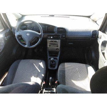 opel zafira a del año 2005
