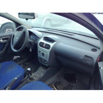 opel corsa c del año 2003