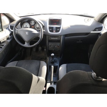 peugeot 207 del año 2006