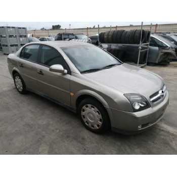 opel vectra c berlina del año 2002
