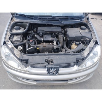 peugeot 206 berlina del año 2004