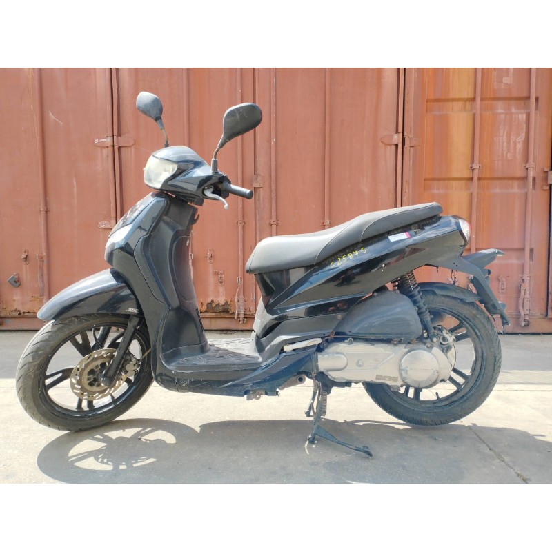 peugeot tweet 125 del año 2017