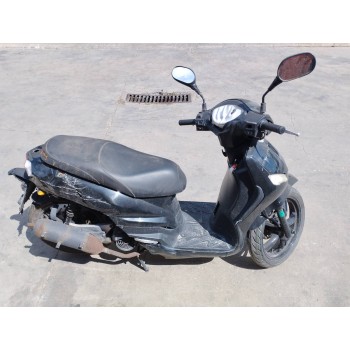 peugeot tweet 125 del año 2017